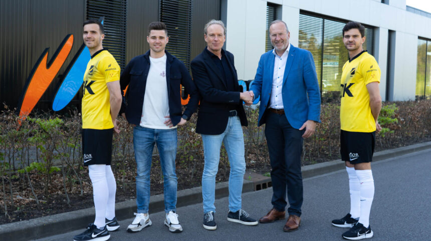 Kees en Thijs van den Buijs bekrachtigen sponsoring NAC vdBuijsInstall